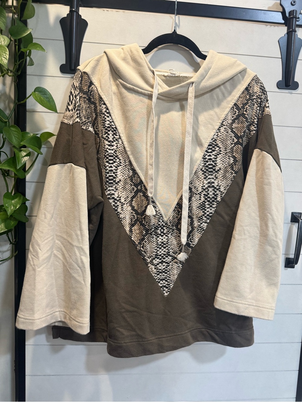 POL Hooded Pullover with Snake-Print V Panel in Cream & Brown